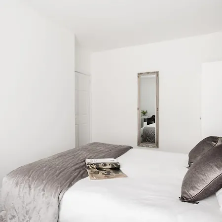 Beautiful Central 4 Bedroom Apart Next2 Kingscross London Exterior photo